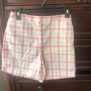 Liz Claiborne petite 6 Plaid Pink and Green Women's Shorts